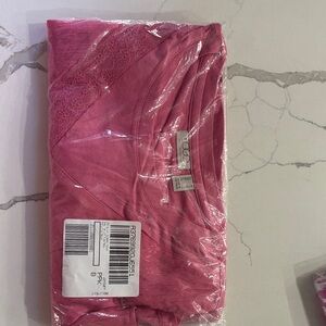 LOGO Lori Goldstein Pink M Lace Trim Top NWT